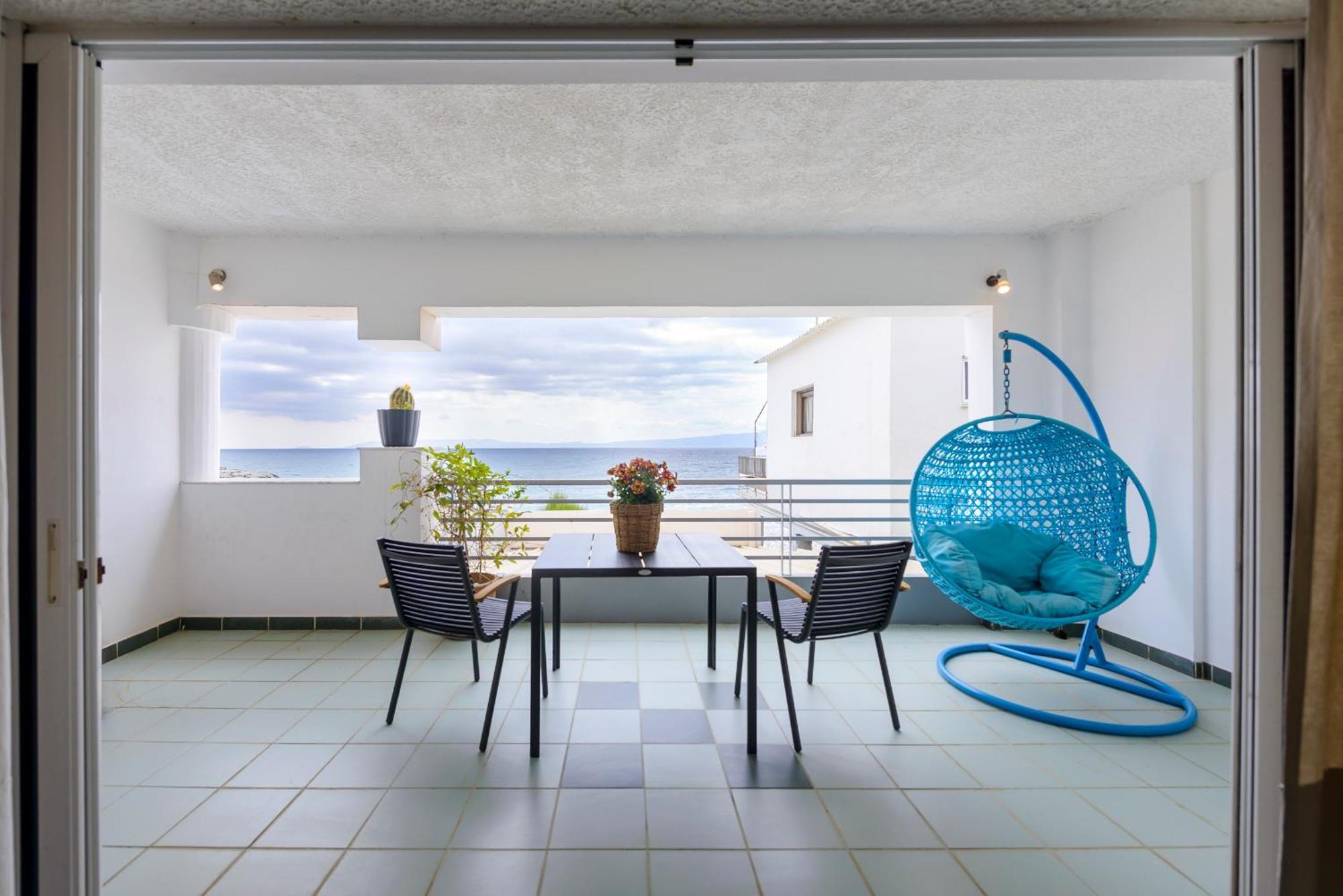 Agali 1 Mesonet In Front Of The Sea Apartment Akrogiali Exterior foto