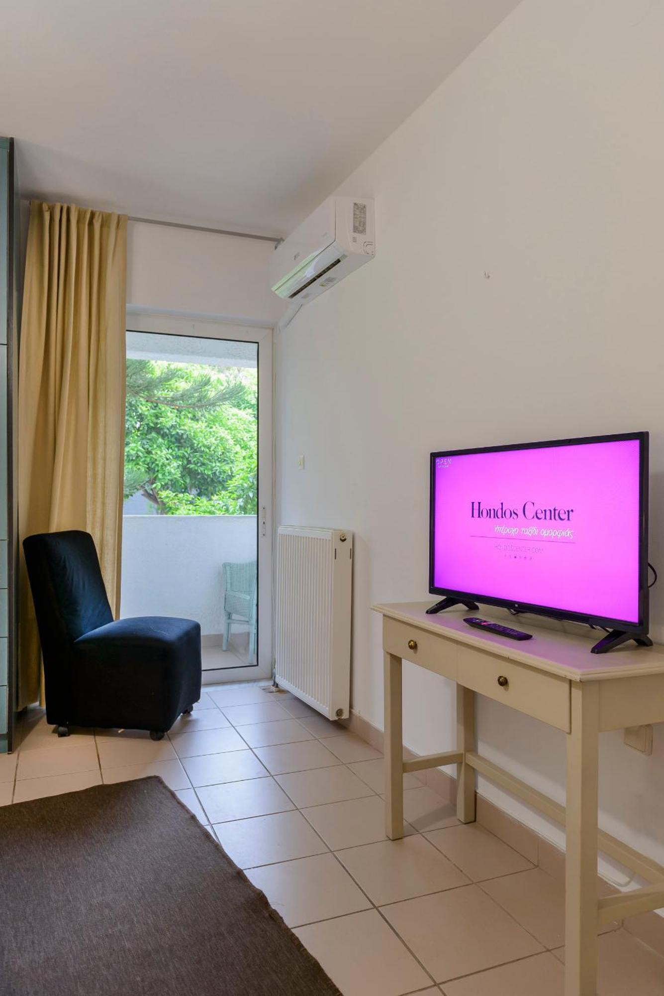 Agali 1 Mesonet In Front Of The Sea Apartment Akrogiali Exterior foto