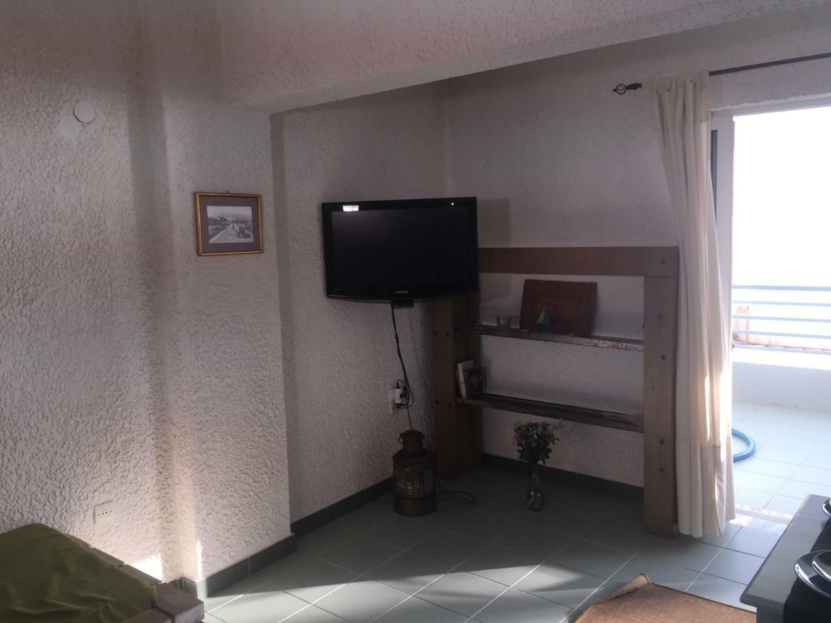 Agali 1 Mesonet In Front Of The Sea Apartment Akrogiali Exterior foto